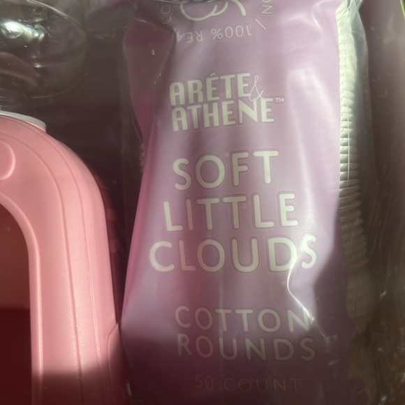 Arete Athene Multi-purpose skincare dispenser NIB - Picture 3 of 6